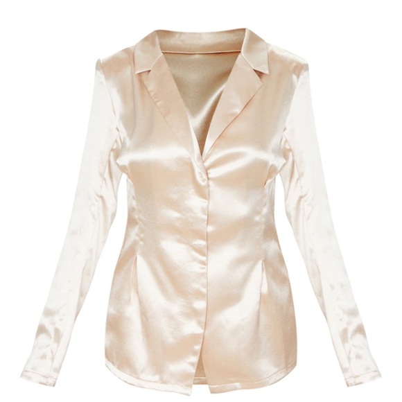PrettyLittle Thing Petite Champagne Satin Fitted Blazer, Size 8, NWT - Picture 5 of 9